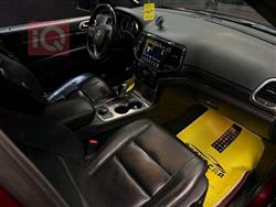 جیپ گراند شیرۆکی